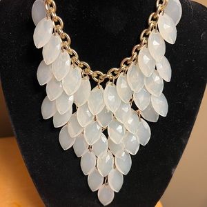 Fashionable Statement Necklace